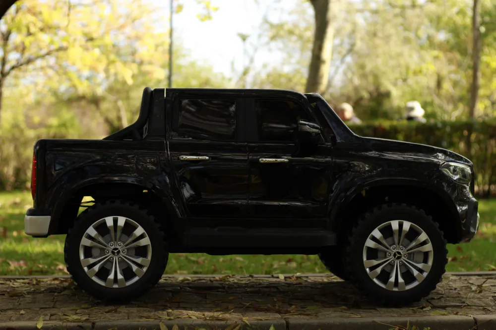 Mercedes X-Class Premium barnebil 3–7 år - 4x4 180W 