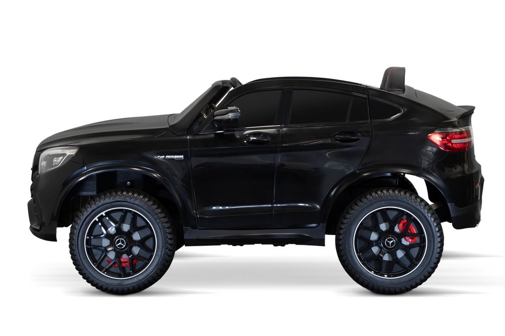 Mercedes AMG GLC63S barnebil 12V 4x4 2-seter og LED